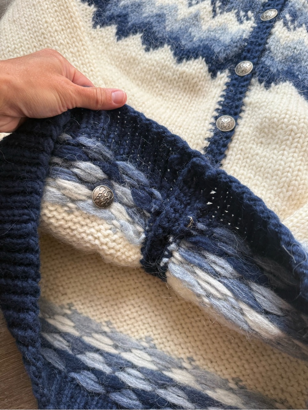 The Hand Knitting Assoc of Iceland Style Pure Wool Cardigan Sweater Navy Blue XL - Picture 6 of 15